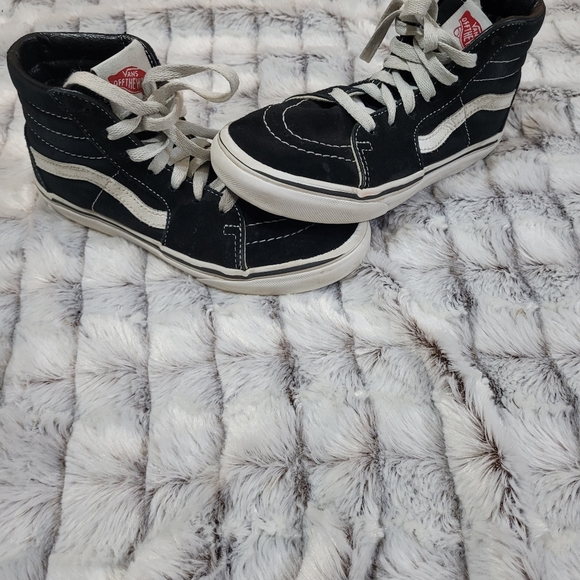 4/$25 Vans Kids Shoes used Great condition - Picture 5 of 10